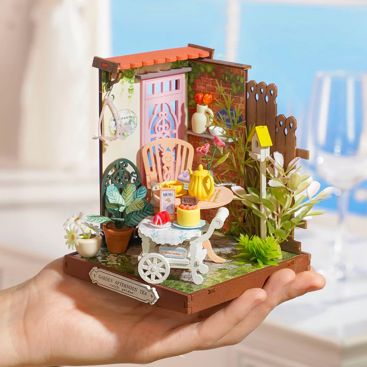 Rolife Fancy Tea Yard DIY Mini Dollhouse Kit 3D Puzzle