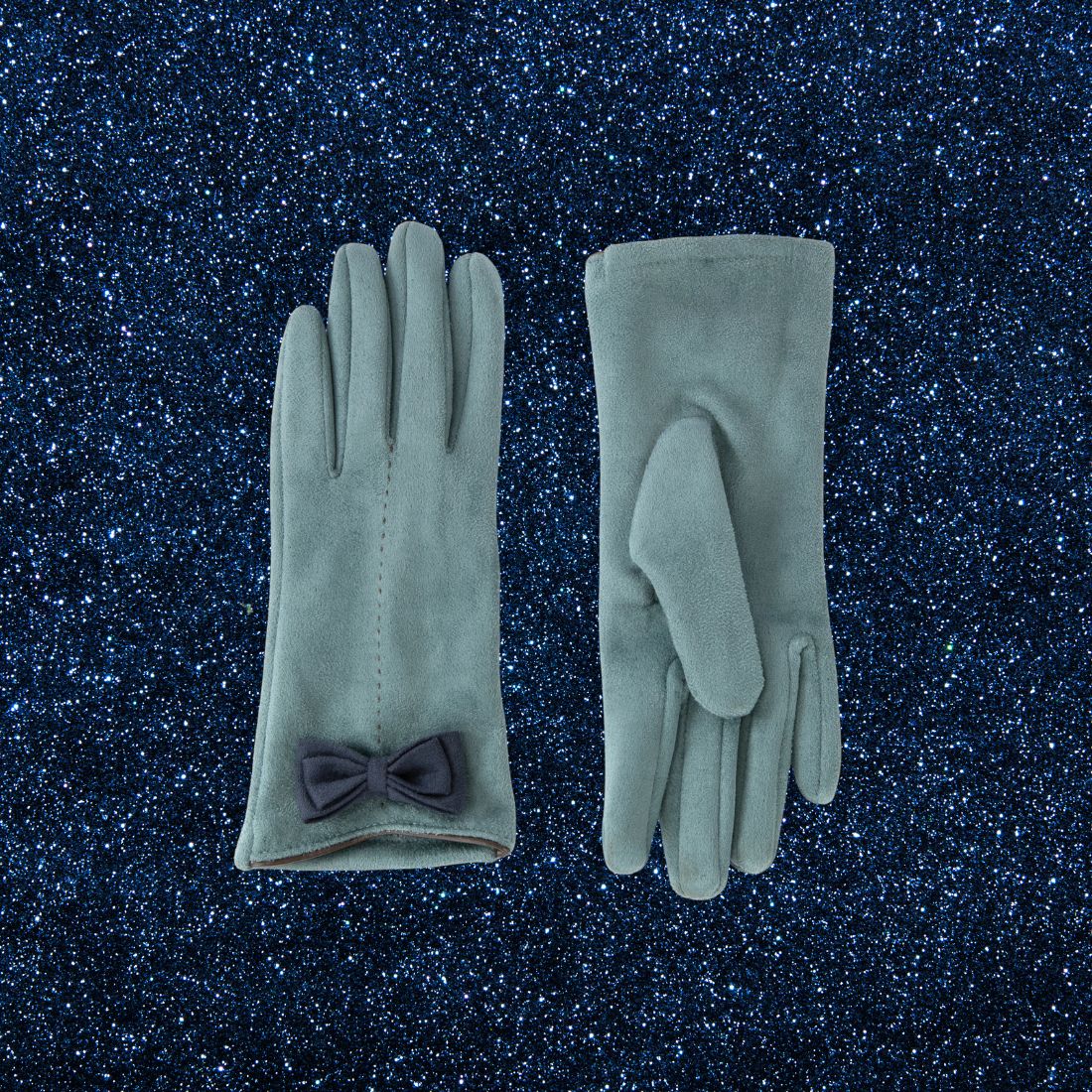 The Holiday Gift Guide Gifts by Price at Bliss Knoxville. Shop Holiday Gifts Under $50. Gifts For Women Kids Men.