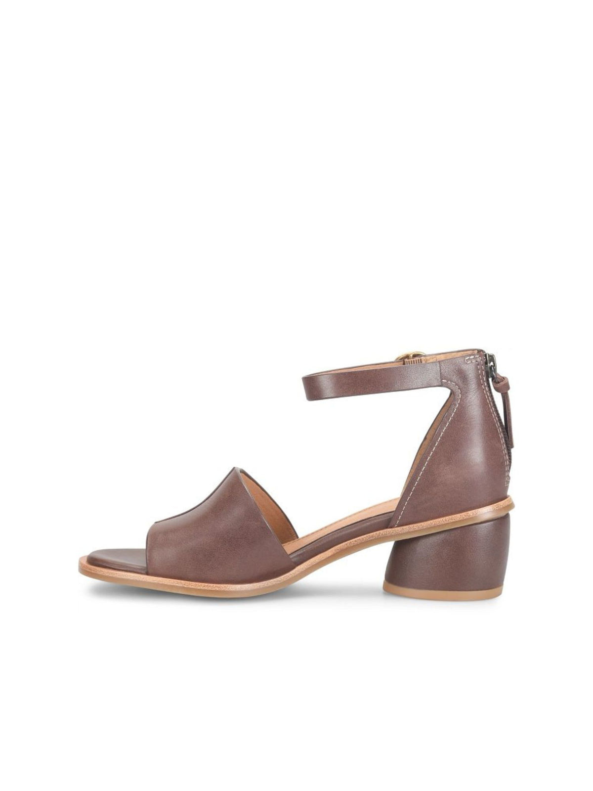 Söfft Colby Round Heel Sandal in cocoa