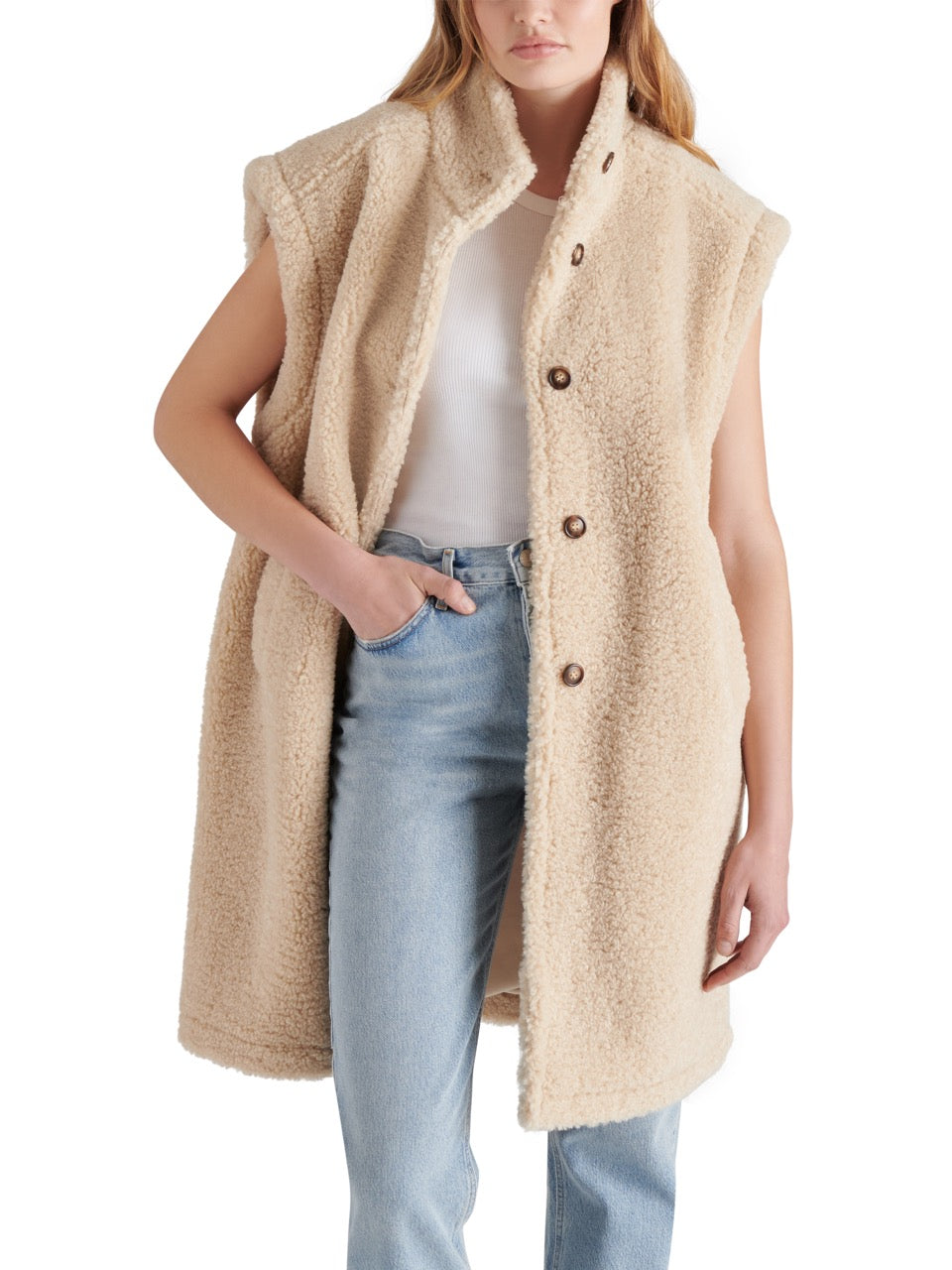 steve madden benit oversized sherpa vest in natural-front