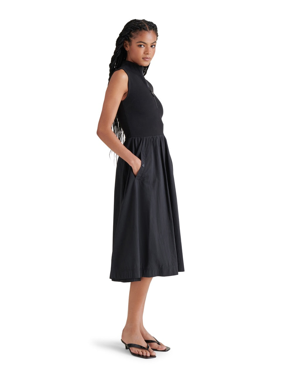 Steve Madden Berlin Dress in black-side