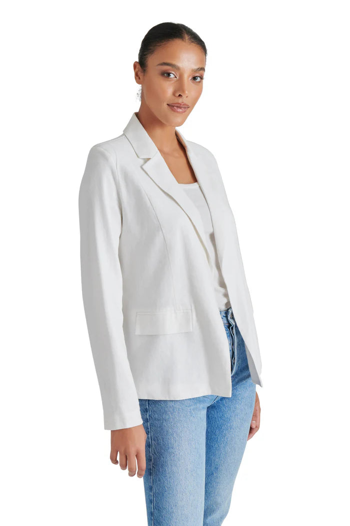 Steve Madden Payton Blazer in white