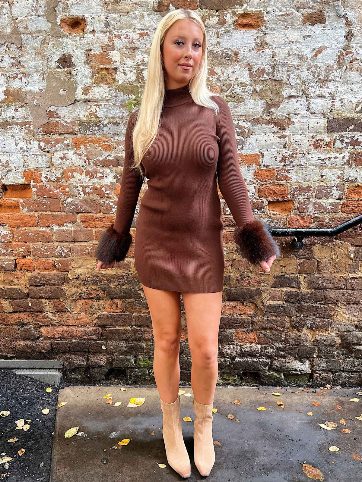 Steve Madden Riello Mini Dress dark espresso