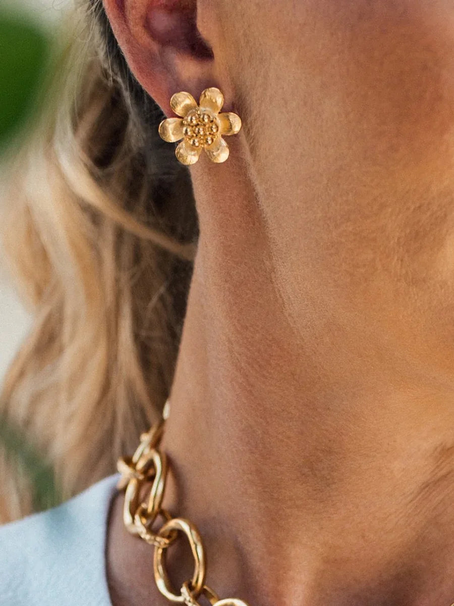 Susan Shaw Daisy Studs
