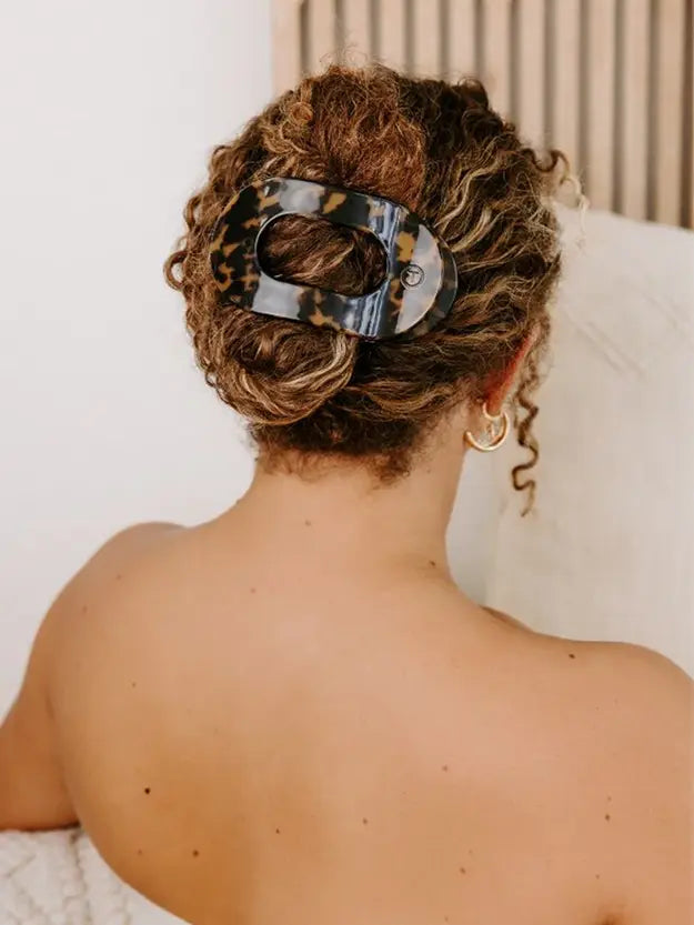 TELETIES Large Flat Round Hair Clip Tortoise
