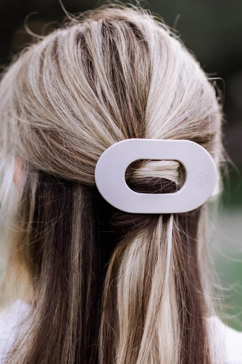 TELETIES Silver Flames Medium Flat Round Hair Clip