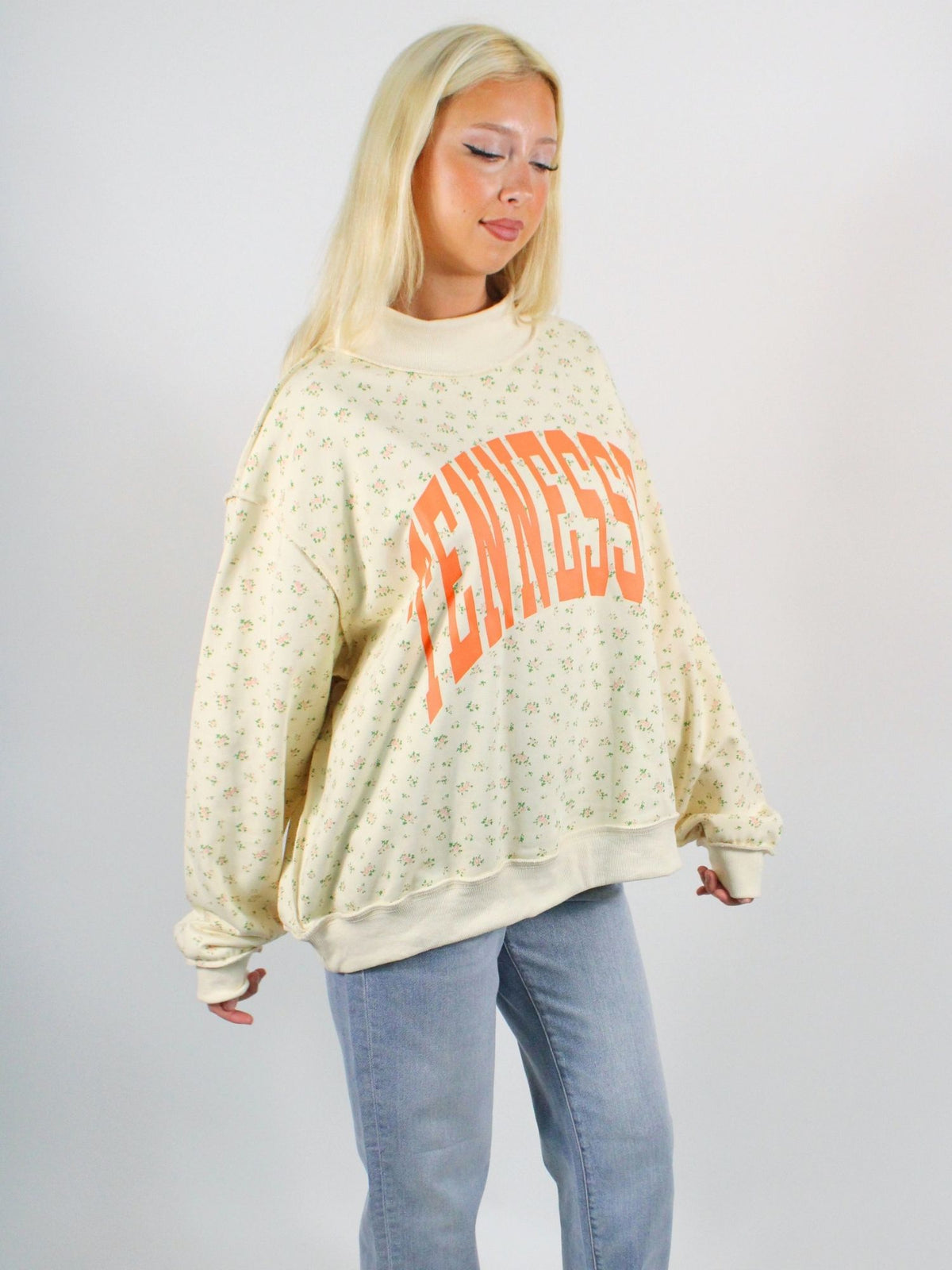 Tennessee Floral Rev Sweatshirt Cream