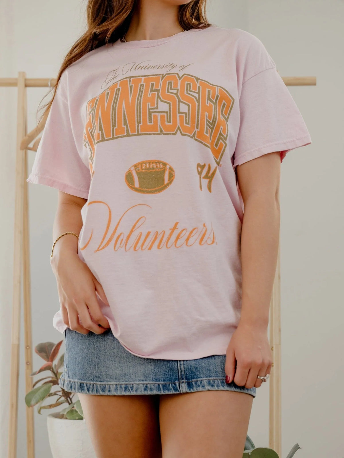 LivyLu Tennessee Vols Wave Arch Tee Pink