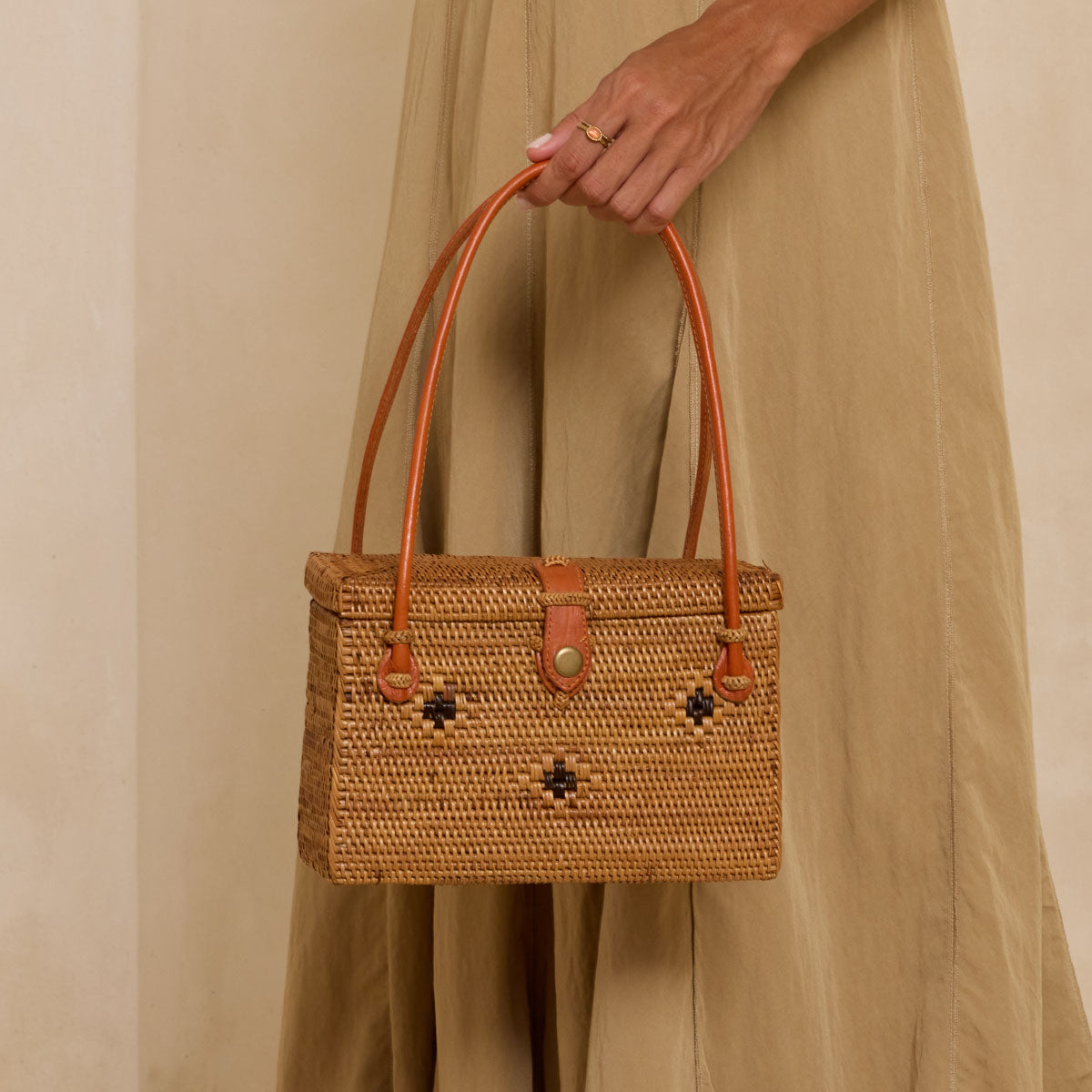 The Winding Road Ata 3 Diamond Box Handbag
