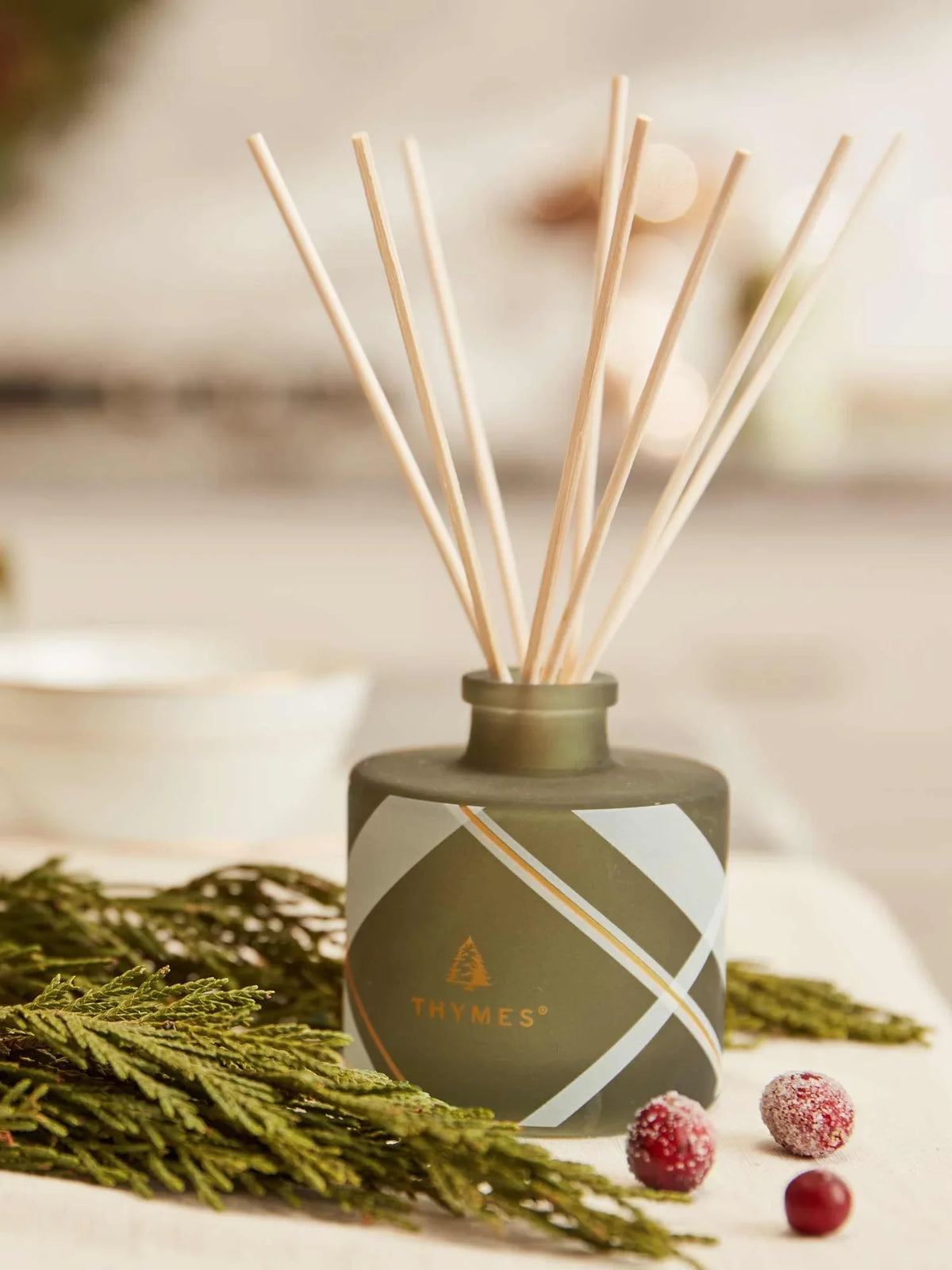 Thymes Frasier Fir Frosted Plaid Petite Reed Diffuser