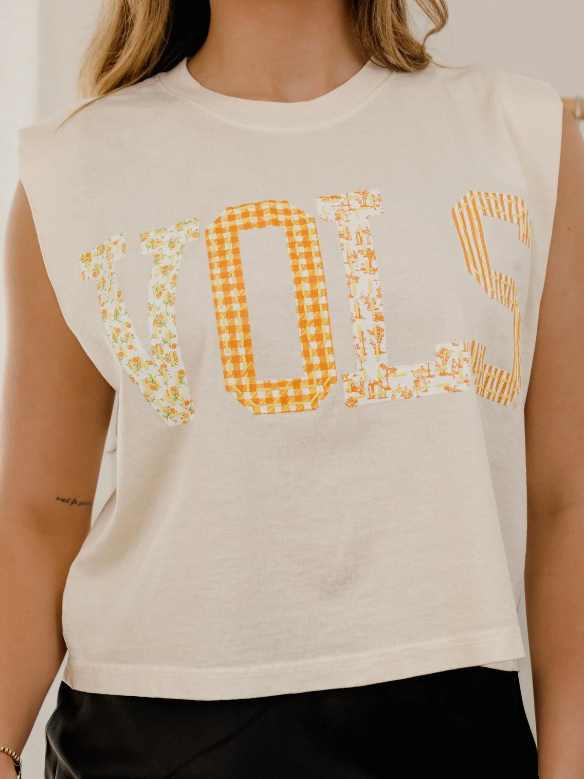 LivyLu Tennessee Vols Quilted Puff Ink Tank Off-White