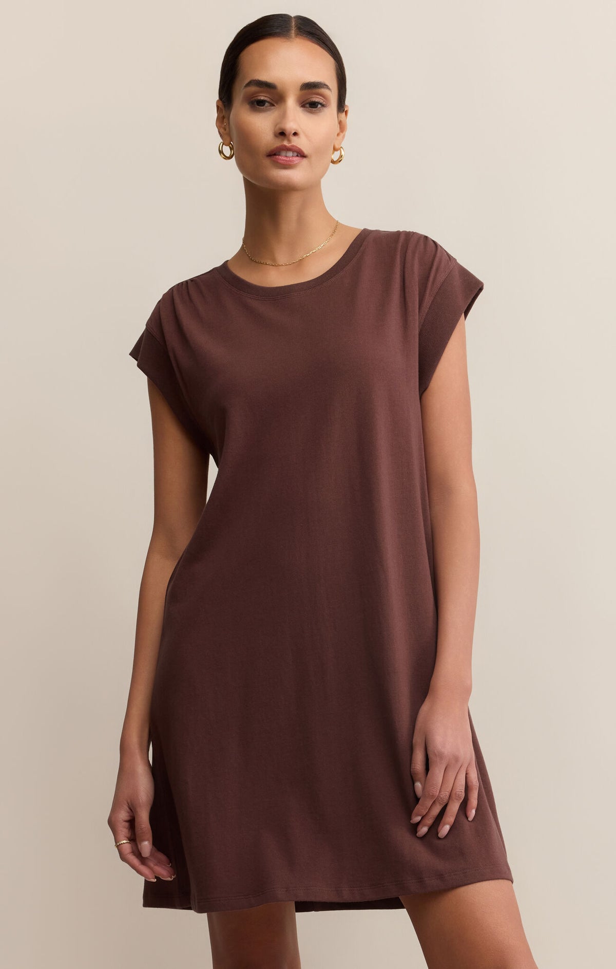 Z SUPPLY Routine Shift Mini Dress in sandalwood