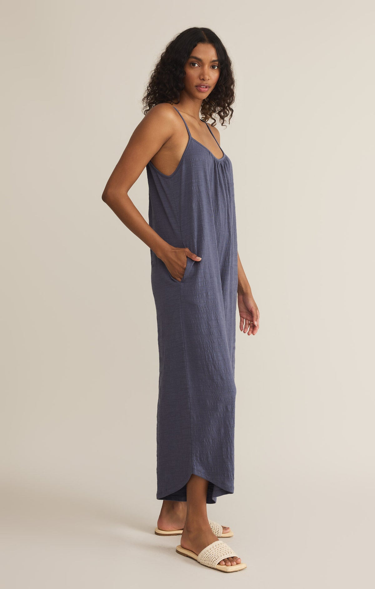 Z SUPPLY Textured Flared Jumpsuit in worn blue-side