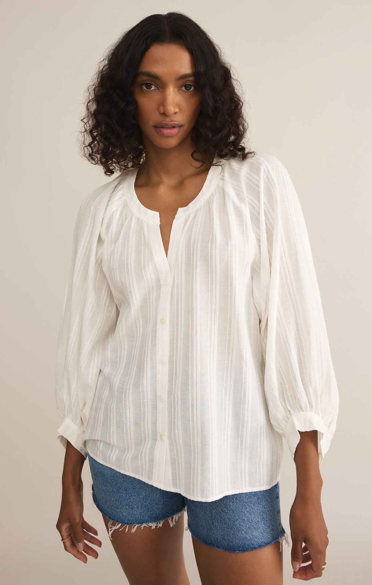 Z SUPPLY Wren Button Up Top in white