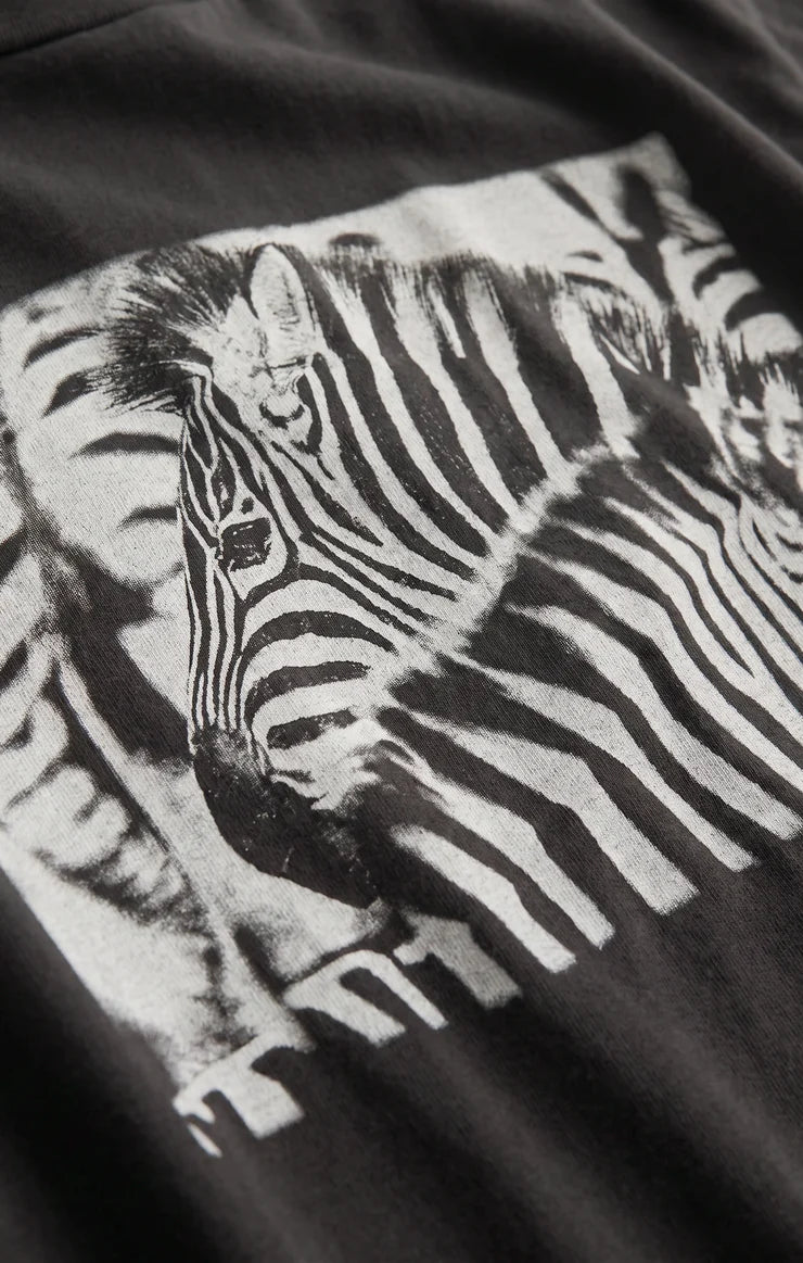 Z SUPPLY Zebra Graphic Boyfriend Tee  black sand 