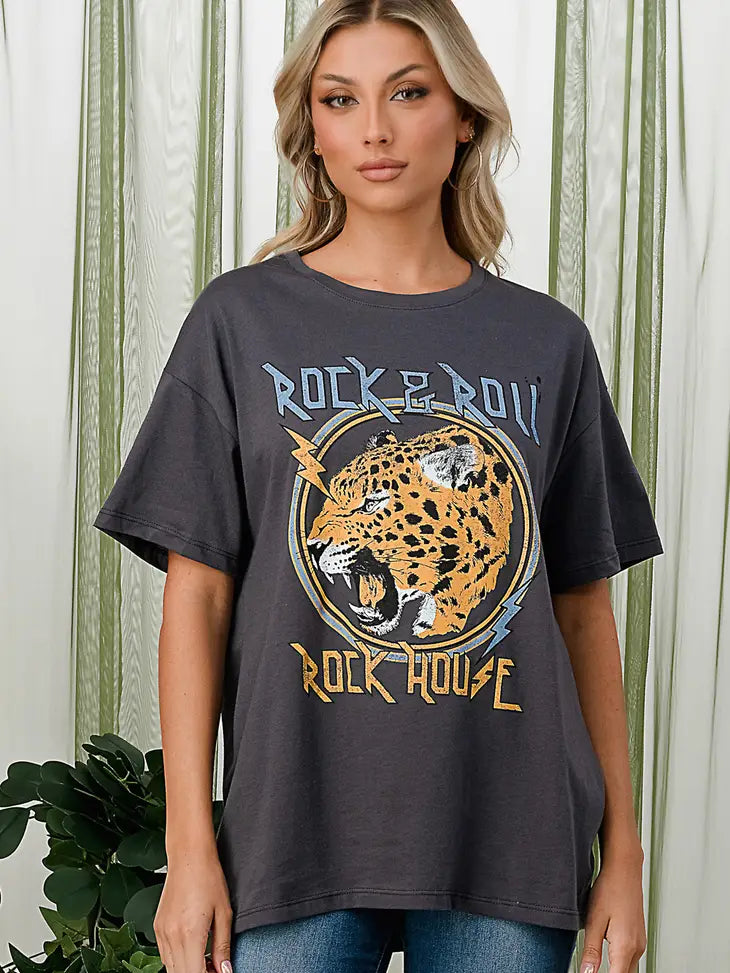 Oversized Leopard Graphic T-shirt